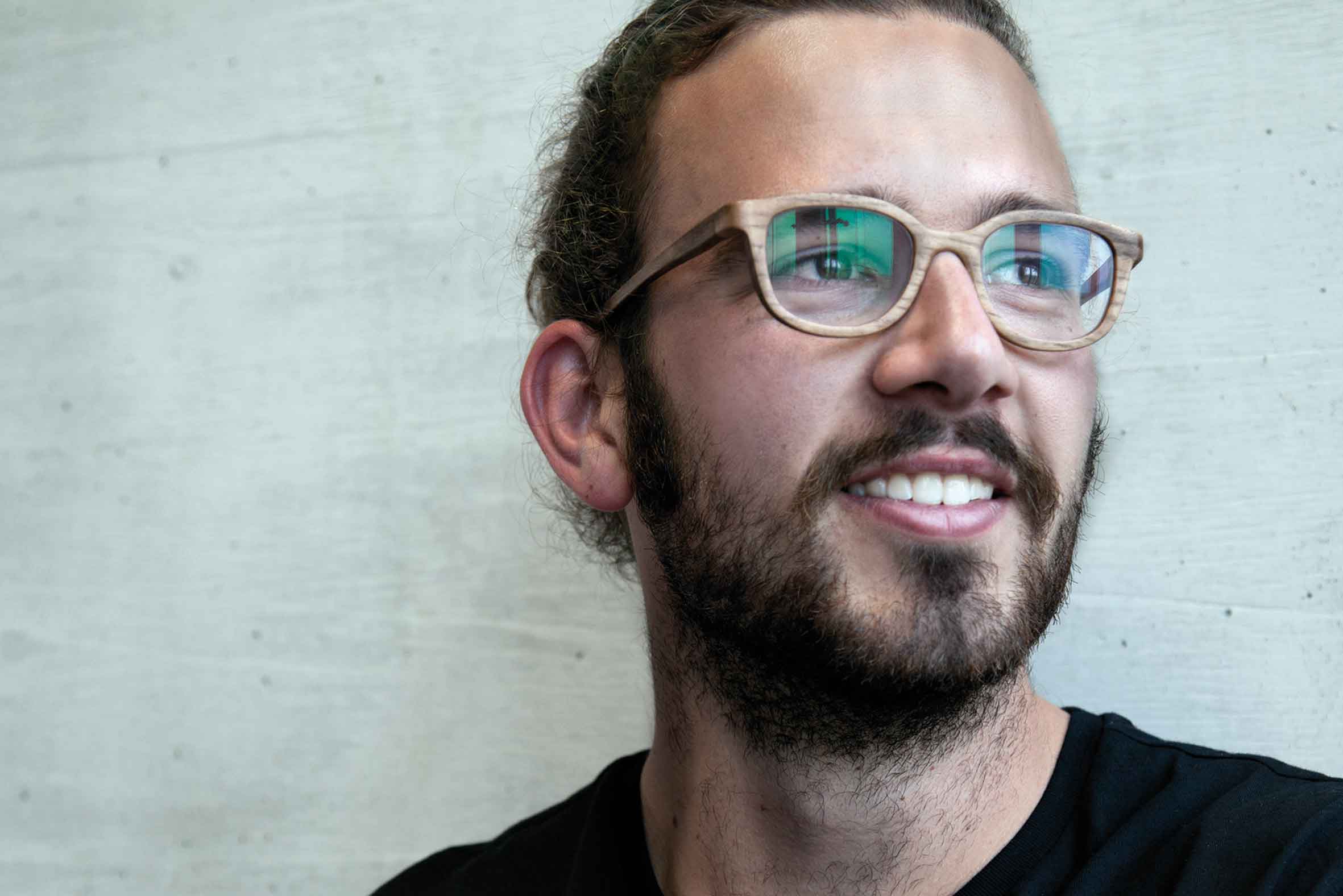 Sebastian Wittmann, einer der Gründer von „freisicht sustainable eyewear“