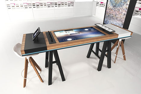 Der digitale Beratungstisch von Essilor. 