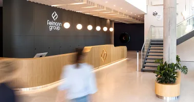 Fielmann Headquarter Empfangsbereich