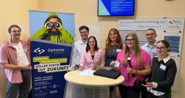 Optonia