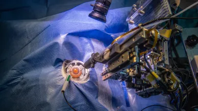 Neuer TUM-Roboter für Augen-OPs