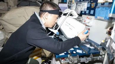 Gerät von Oculus auf der ISS