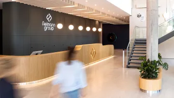 Fielmann Headquarter Empfangsbereich