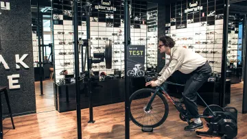 Gloryfy im Sehen Wutscher Wien