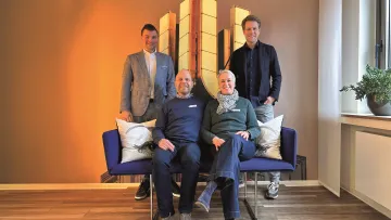 Ehepaar Avermann und Christian Wiesner und Johannes Kleikamp von Viehoff