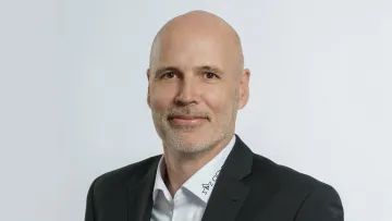 Stefan Weber