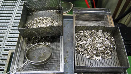 Scharniere in der Produktion