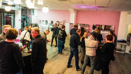 Raum von Visuelles Kompetenzzentrum Otto in Partylicht