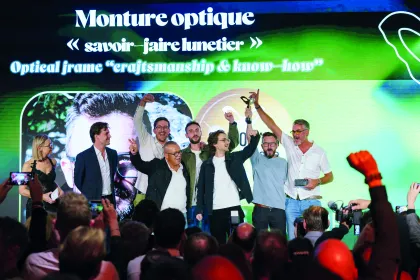 Das Rolf-Team auf der Silmo d'Or-Bühne in Paris.