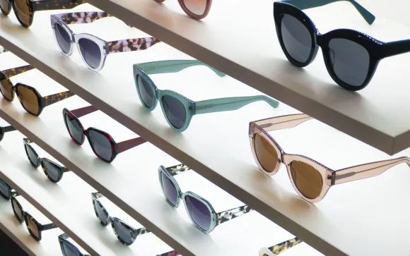 Sonnenbrillen Verkaufstheke