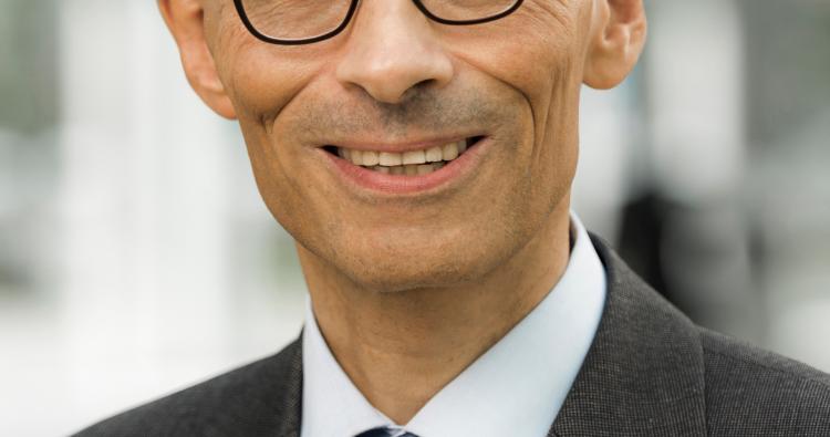 Professor Dr. Bernd Bertram, Vorsitzender des Berufsverbandes der Augenärzte (BVA)