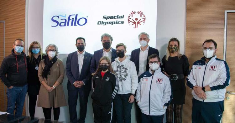 Safilo Mitarbeiter und Special Olympics Athleten