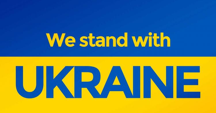 Schriftzug Stand with Ukraine